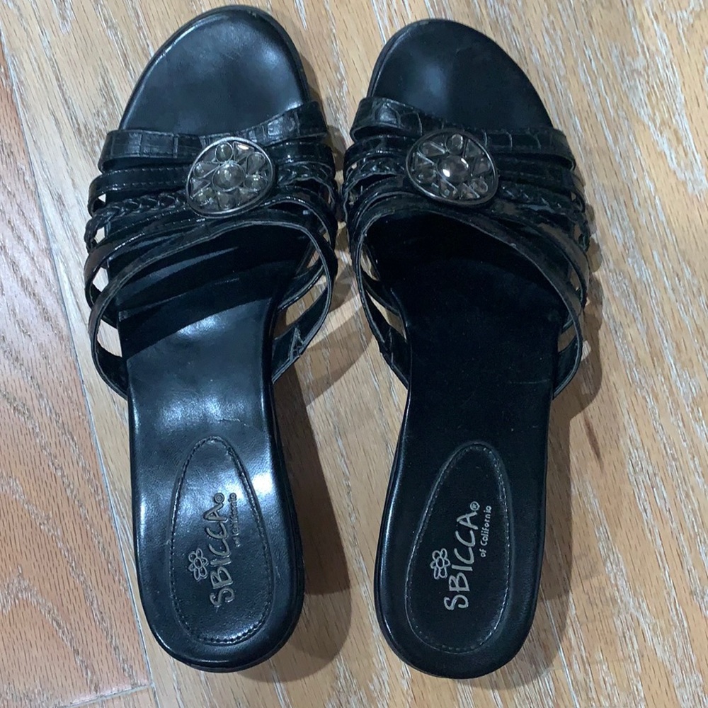Black Sandals